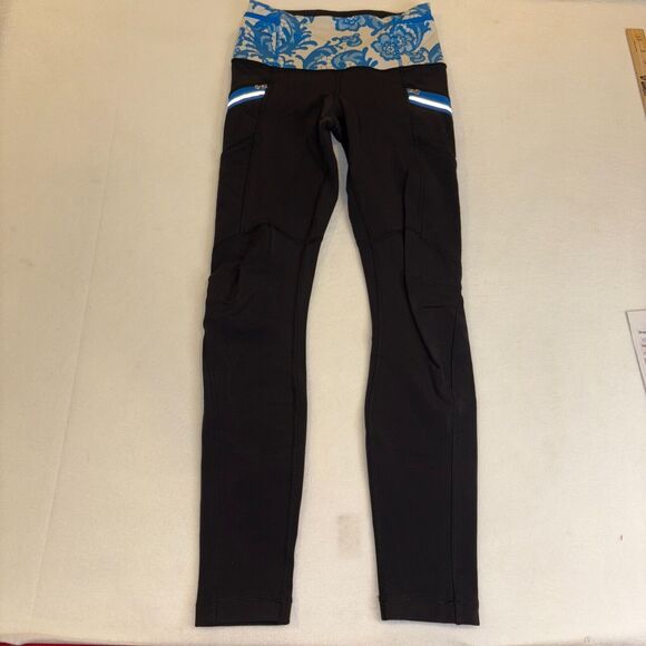 Lululemon Toasty Tech Tight Black / Laceoflage Polar Cream Beaming Blue XS/S - Picture 2 of 5